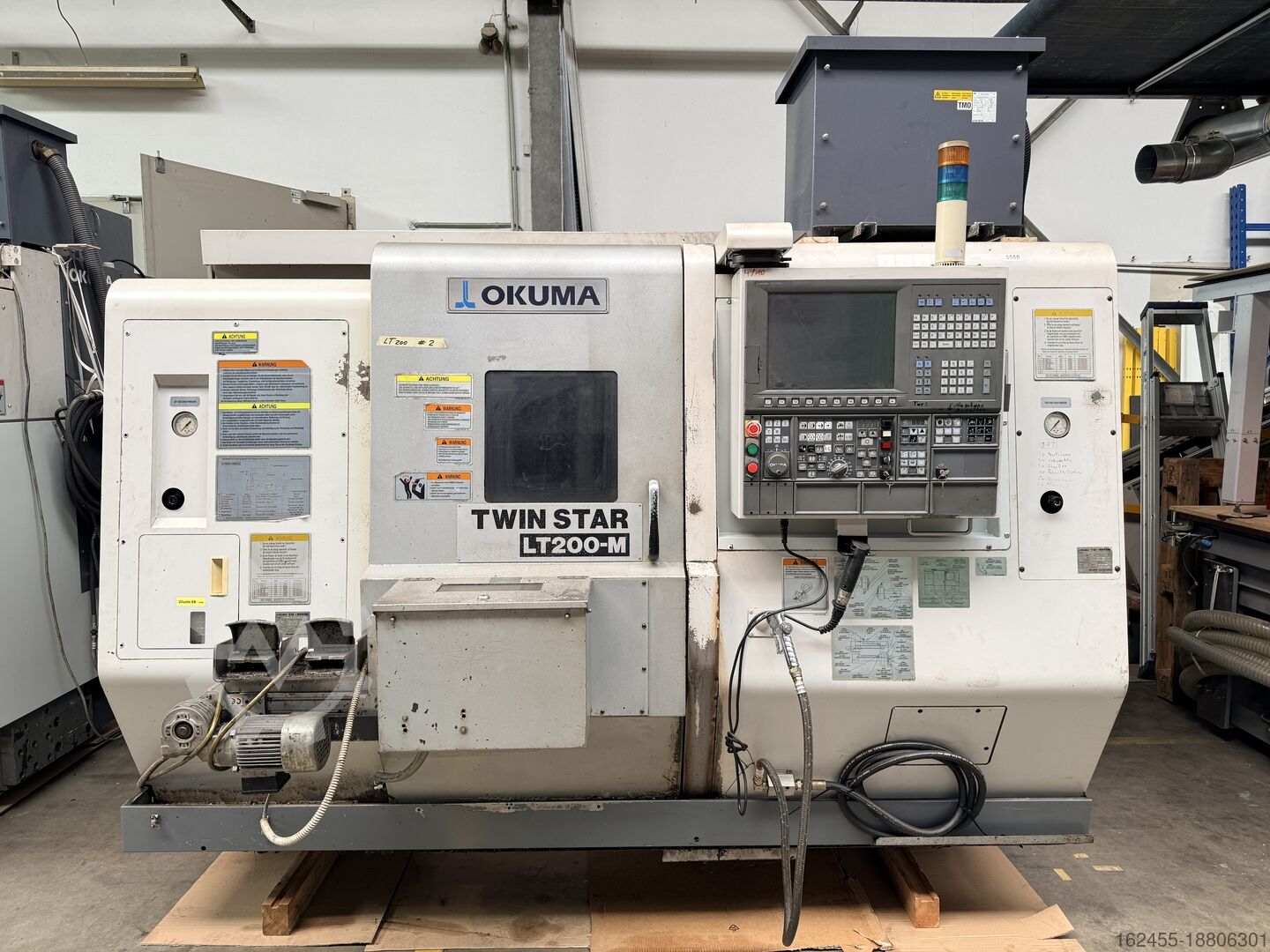 OKUMA LT 200-M TwinStar