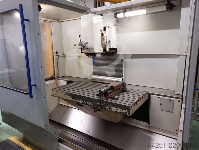 Mikron UM 710/900