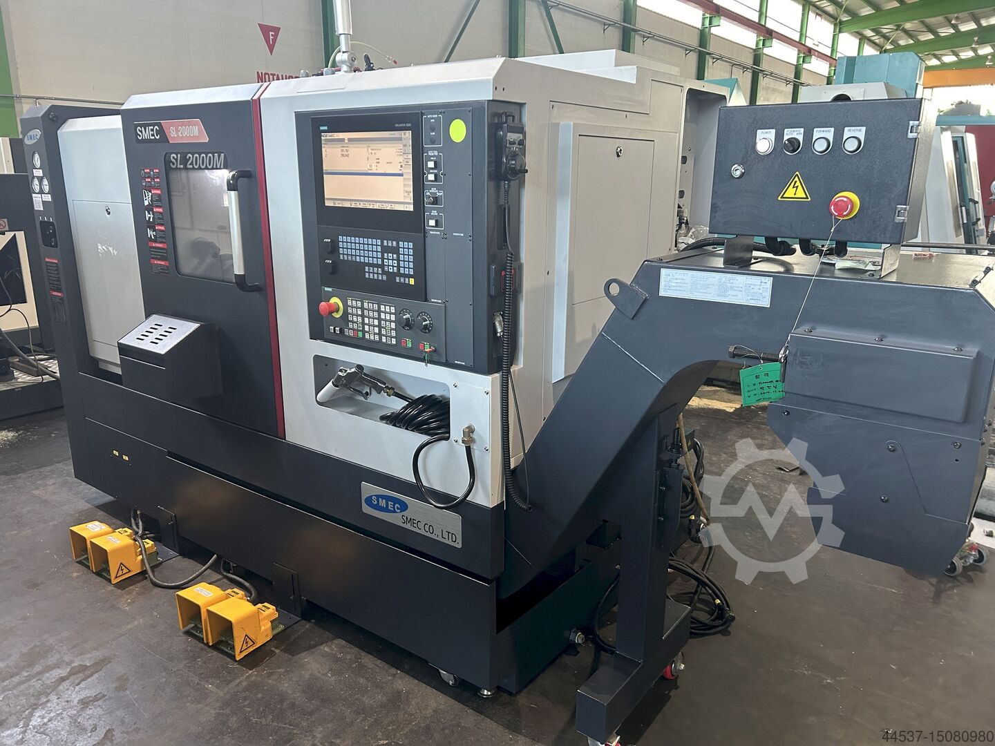 Токарний верстат з ЧПУ Samsung SMEC SL 2000 M Пропозиція на