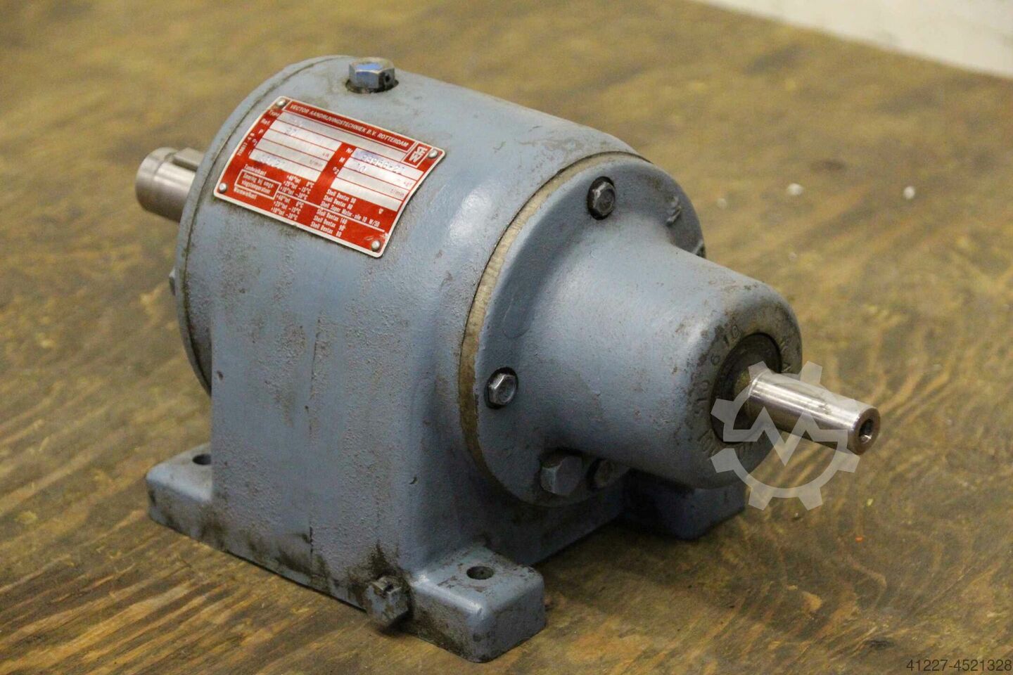 Getriebe 1:11,21 SEW-EURODRIVE R40 gebraucht kaufen