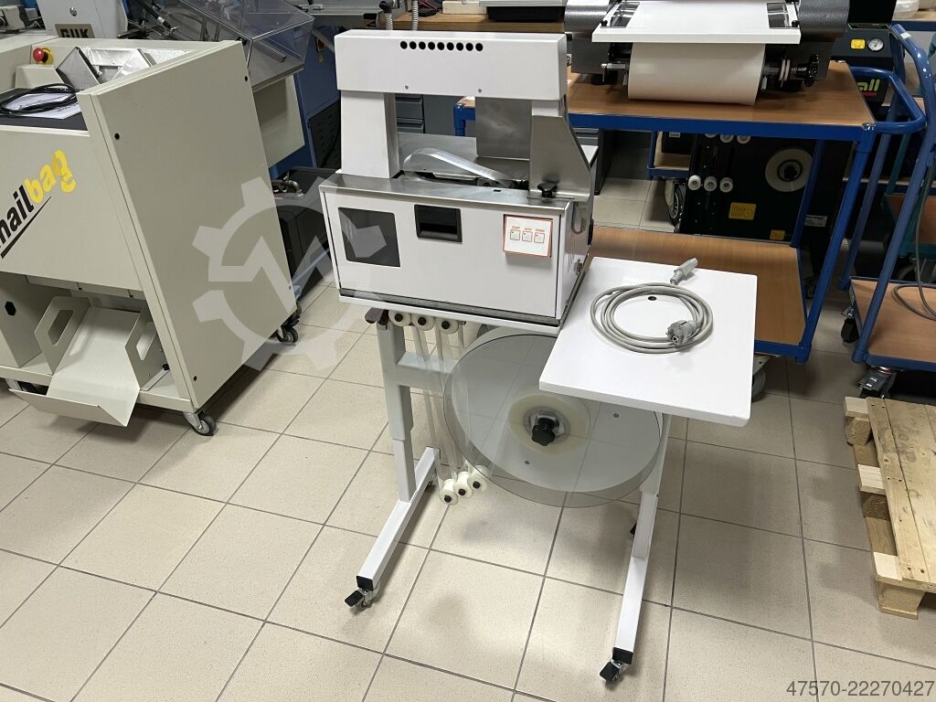 बेस पर बैंडिंग मशीन Com J240/30 Banding Machine on