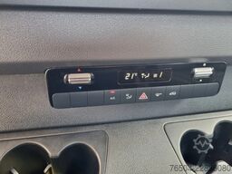 Mercedes-Benz Sprinter 319 CDI Chassis cabine DC 6 Zits Euro 6E