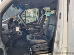 Mercedes-Benz Sprinter 319 CDI Chassis cabine DC 6 Zits Euro 6E