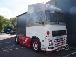 Volvo FH500 ADR GLOBETROTTER SHOWTRUCK