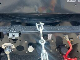 MAXTRAILER 600 TIEFLADER 3-ACHS LUFTGEFEDERT, ELEKTROAGGREGAT FüR RAMPEN