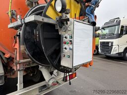 Mercedes-Benz 2538 6x4