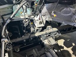 IVECO DAILY 40 - 180 FAHRGESTELL, E6 OHNE MOTOR/OHNE GETRIEBE