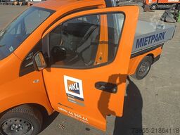 Nissan eNV200 Electric Tipper