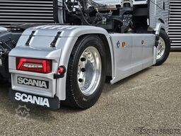 Scania S590 V8 4x2 / RETARDER / FULL AIR / 54DKM