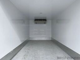 Mercedes-Benz Atego 1725 4x4 Refrigerator Truck