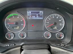 MAN TGS 26.320 / 6x2/4 / ADR / Closed box / Dhollandia