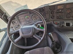 Scania P114-340 8x2*6 - Livestock 1 deck / Cattle - 3x...