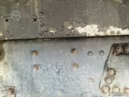 Scania P114-340 8x2*6 - Livestock 1 deck / Cattle - 3x...