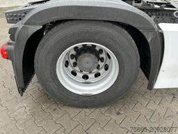 Mercedes-Benz Actros 1842 StreamSpace / 424 dkm / NL Truck / ...