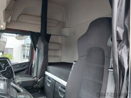 Iveco S-Way AS 440 S 46 T/FP LT Navi ACC