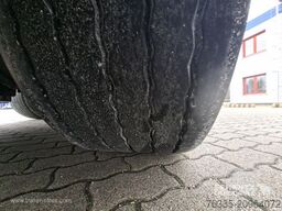 Krone Curtainsider Mega