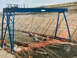 DEMAG 2x 20 ton 30 meter