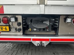 DAF XF 530 8X2+HIAB 1055E-8+JIB 150X-6 KRAAN/KRAN/C...