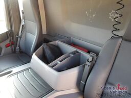 Scania P 320 B6x2*4LB Getränkekoffer EWERS, 2xAHK, Lbw.