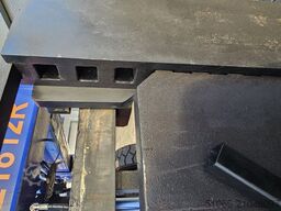 Kalmar 18000 kg Adjustable Coil Dorn