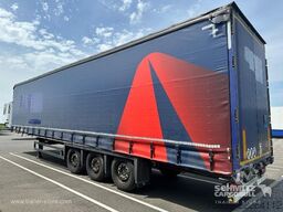 Schmitz Cargobull Semitrailer Curtainsider Mega