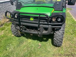 John Deere Gator 825i met kenteken 65 km/h met trekhaak