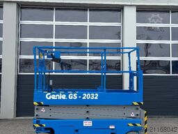 Genie GS 2032 8,10m Scherenarbeitsbühne *Akkus NEU*