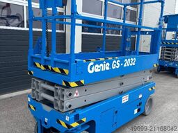 Genie GS 2032 8,10m Scherenarbeitsbühne *Akkus NEU*