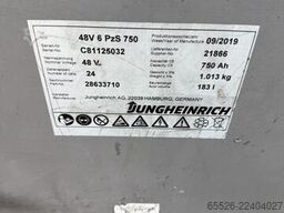 Jungheinrich EFG 320 / 5425 Std.