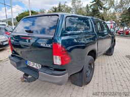 TOYOTA Hilux Double Cab Duty 4x4