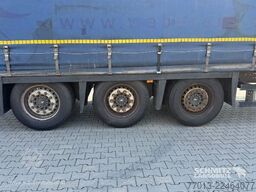 Schmitz Cargobull Curtainsider Mega