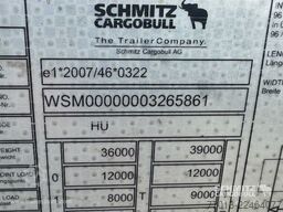 Schmitz Cargobull Curtainsider Mega