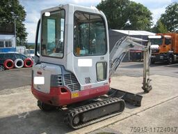 TAKEUCHI TB 219 mit Vollkabine / 2685 Stunden / 2070 kg