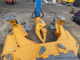 Fuchs MHL 320 D + Powerhand VRS200