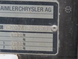 Mercedes-Benz 815 D  31 places!  Manual injection