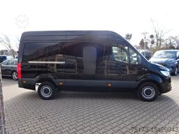MERCEDES-BENZ Sprinter III Kasten 319 CDI 3,0L V6