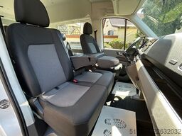 VW CRAFTER 6 SITZER KLIMAAUTO. ACC NAVI KAMERA PDC