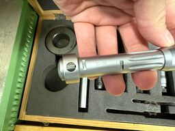 GÖDDE Workbench with Contents