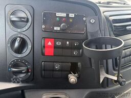 Mercedes-Benz Atego 1223 4x2 Pritsche mit Heckladekran ATLAS