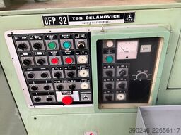 TOS Čelákovice OFP 32