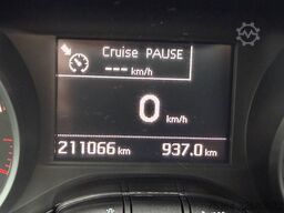 PEUGEOT 208 1.6 Active BlueHDi 100 STOP & START