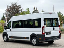 FIAT Ducato 2.3 Multijet Maxi 5 Sitze Rollstullift