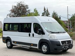FIAT Ducato 2.3 Multijet Maxi 5 Sitze Rollstullift