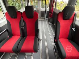 FIAT Ducato 2.3 Multijet Maxi 5 Sitze Rollstullift