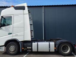 Volvo FH 460 Globetrotter tractor unit