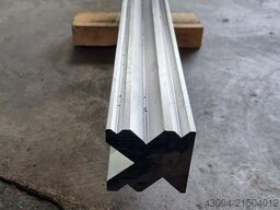 Unbekannt/Unknown Multi V-Matrize 3100 x 80 x 80