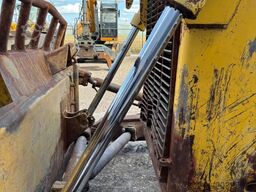 Komatsu D 155 AX-6 (c/w REMOTE CONTROL)
