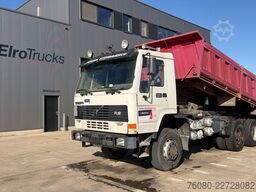 Volvo FL 12 - 380 (6X6 / POMPE MANUELLE / GRANDES EJE...