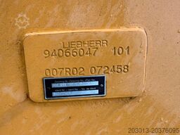 LIEBHERR LH40C Litronic Industry Long reach 43 Ton