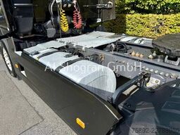 Renault T460 Sleepercab / Euro 6 / 2 x Tank